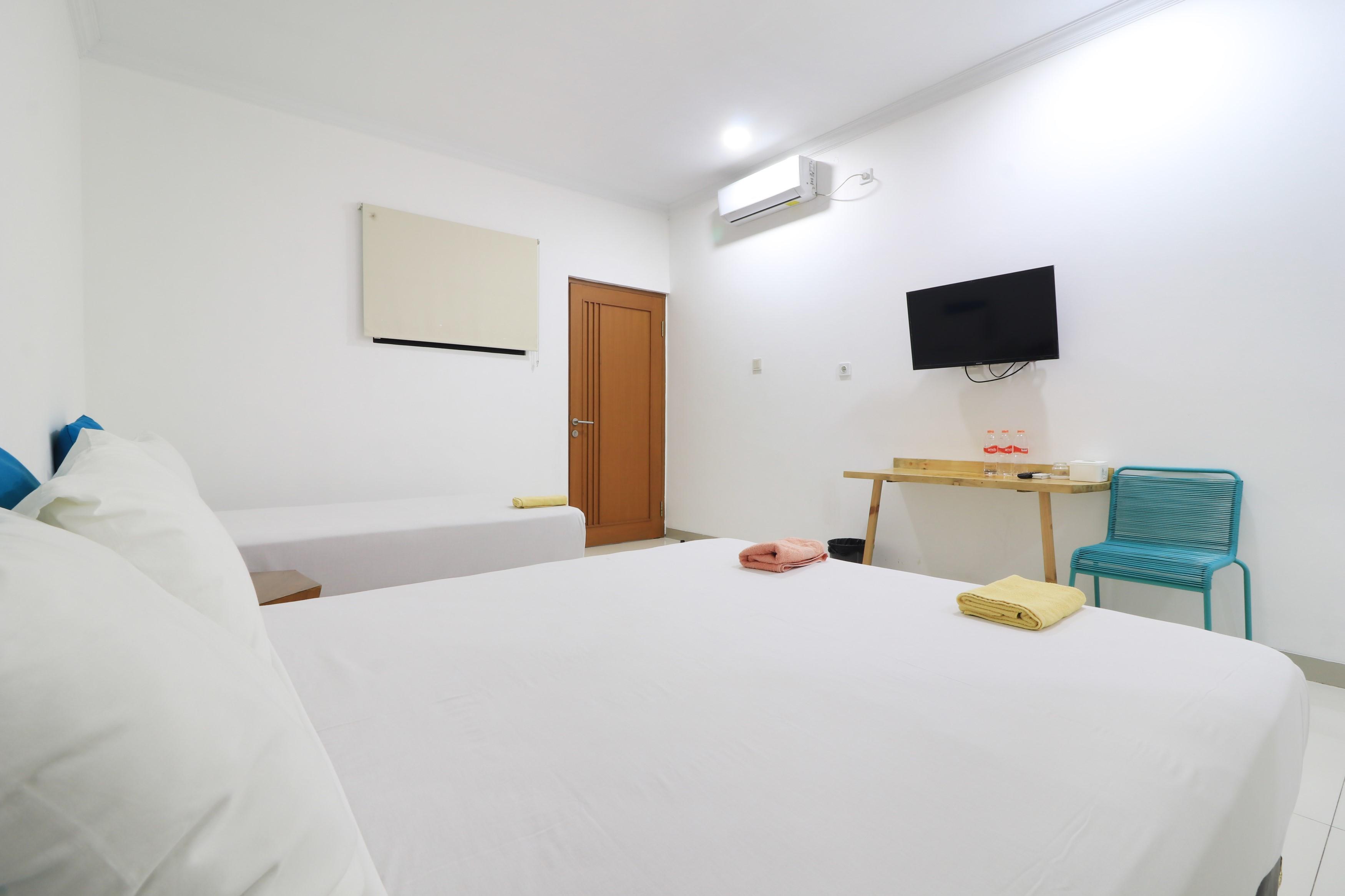 Locus Rooms Бандунг Экстерьер фото