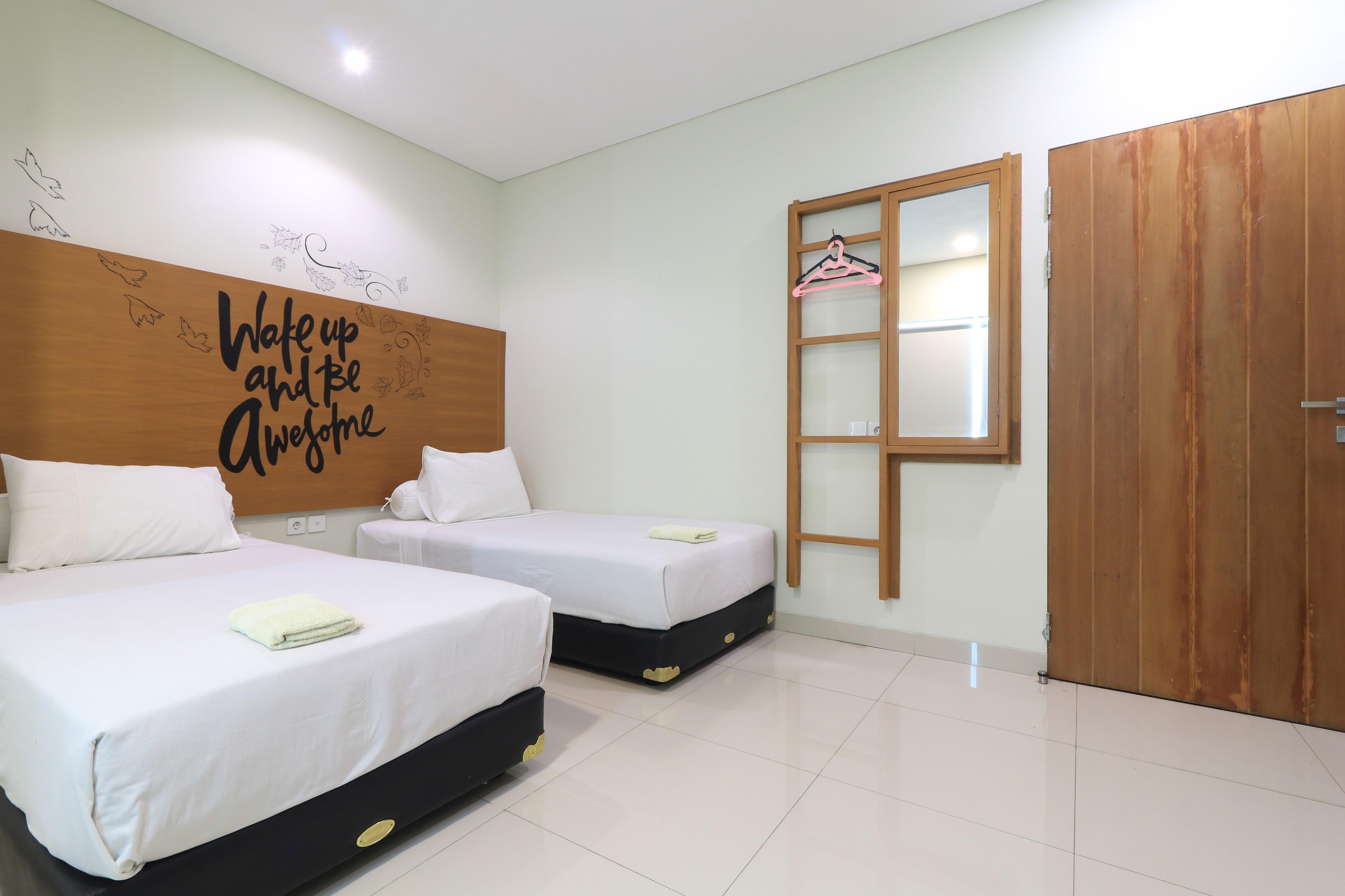 Locus Rooms Бандунг Экстерьер фото